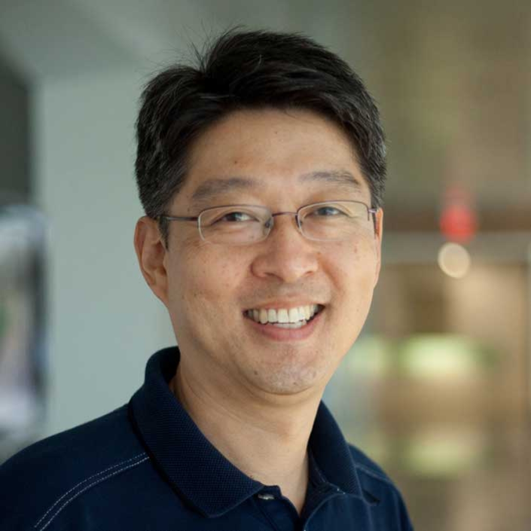 portrait of Euisik Yoon, PhD