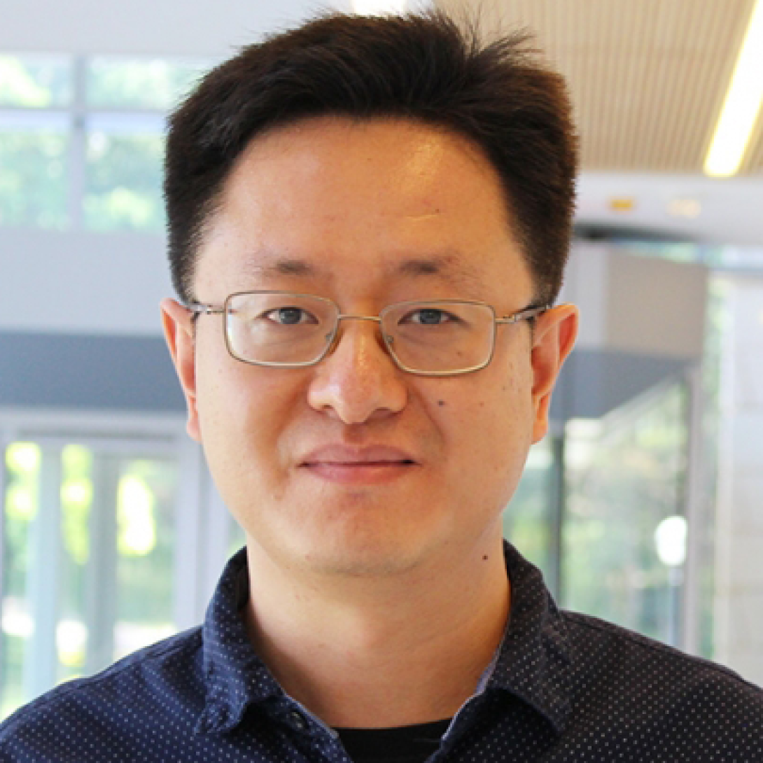 portrait of Xiaogan Liang, PhD